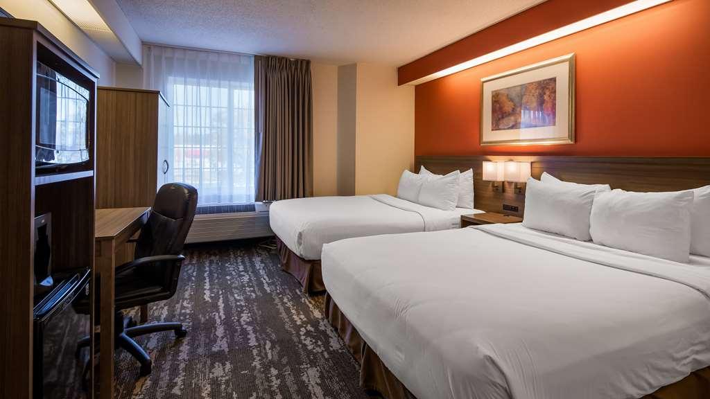 Charlevoix Inn & Suites Surestay Collection By Best Western ห้อง รูปภาพ